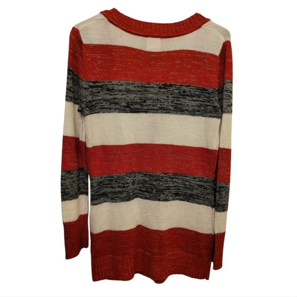 Canyon River Blues Red Black Metallic Button Down Sweater Size Medium - Picture 2 of 11